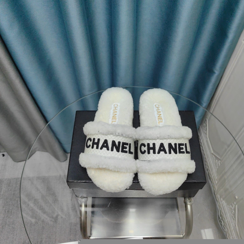 Ch*el slippers